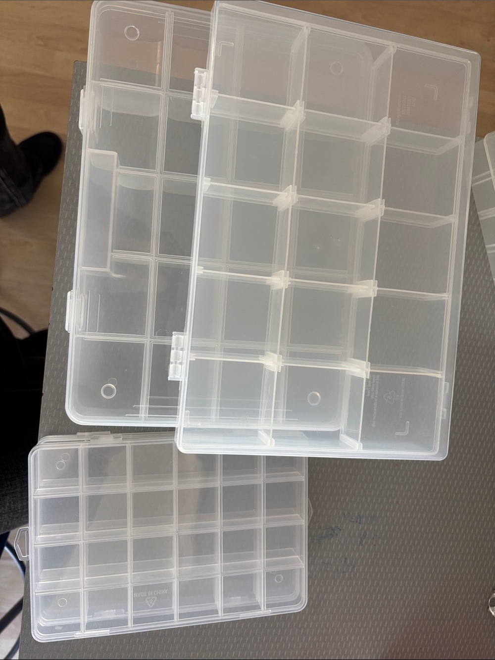 Clear Plastic Compartment Organizer Box - Multi-Section Storage beads. Jewelry